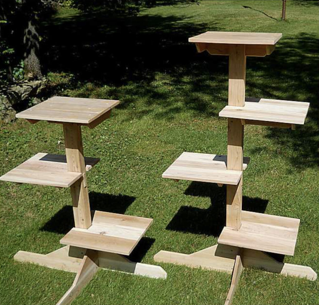 Weatherproof Cat Tree Options for Outdoors - feat. the Cats Play Furniture Outdoor Cedar Cat Tree [Image: Cats Play Furniture]